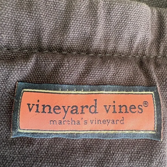 GUC- Vineyard Vines Navy Tote with Patriotic Whale Graphic - Picture 4 of 4